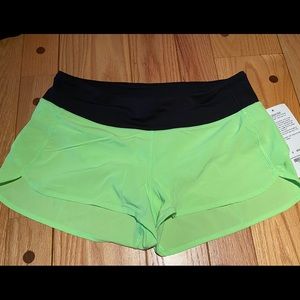 Lululemon seawheeze speed short, sz 8
